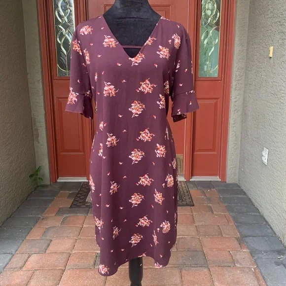Maurices Dresses Maurices Burgundy Floral Vneck Dress Poshmark